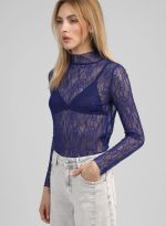 Larissa T-shirt - Image 2
